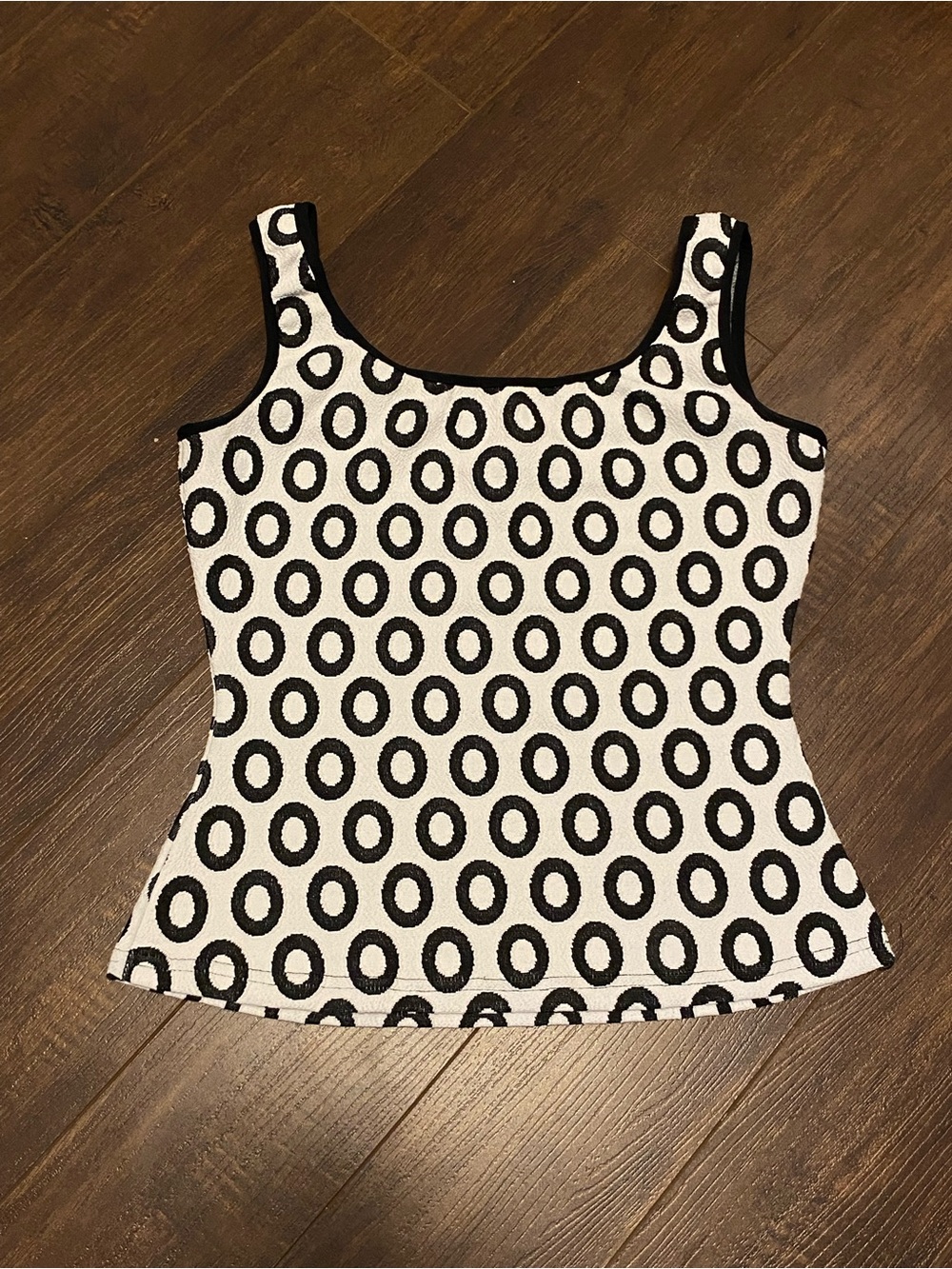 Vintage Black & White Circle Print Scoop Neck Tank